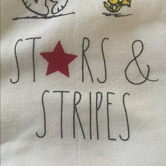 Rae Dunn x Peanuts Towel - Picture 3 of 7